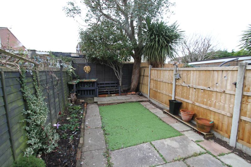 Property photo 3 of 13 Garden