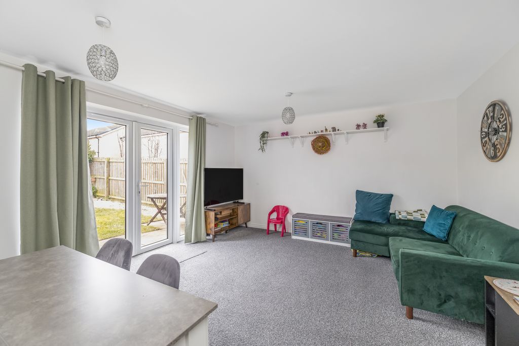 Property photo 3 of 12 Property Image 3