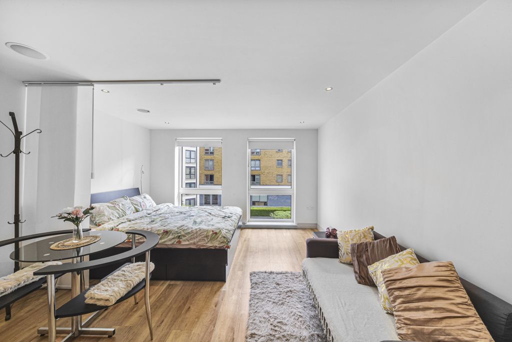 Property photo 2 of 16 Picture No. 10