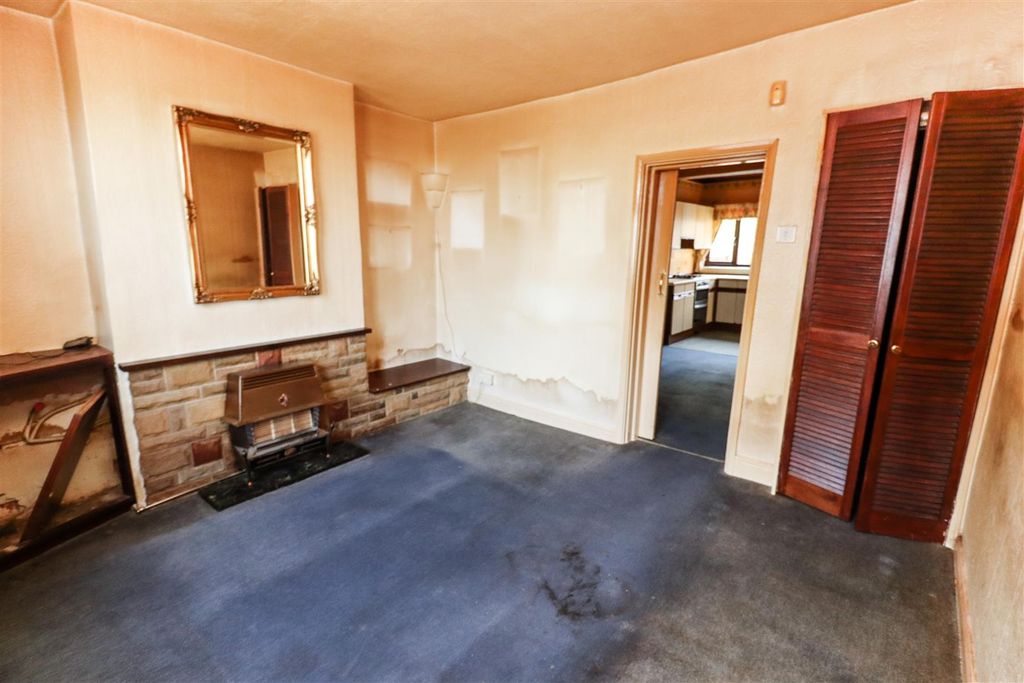 Property photo 2 of 12 Img_5625.Jpg