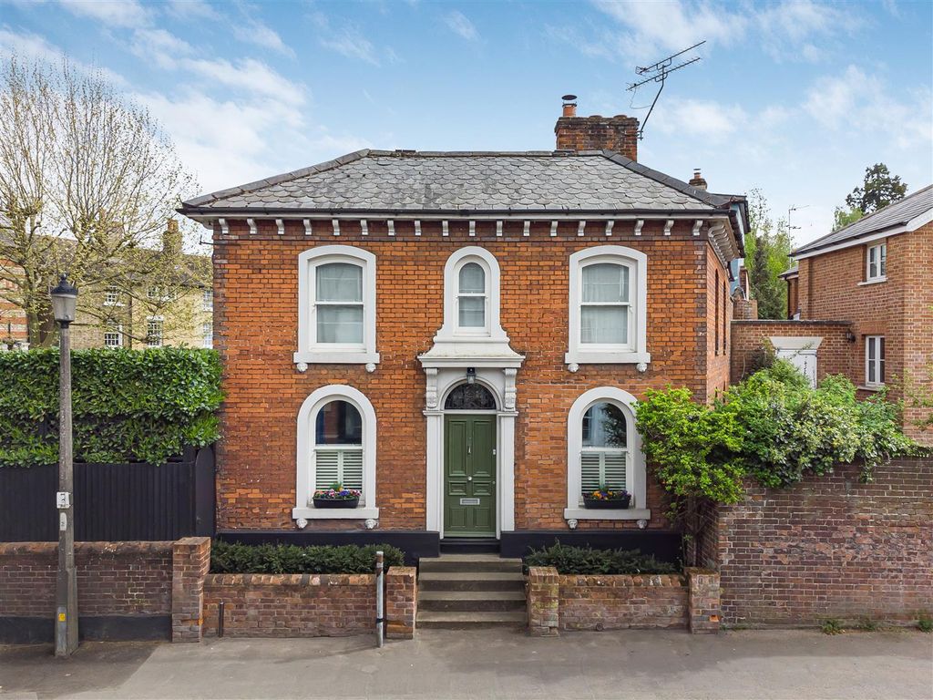 Property photo 1 of 28 32_78611.Jpg