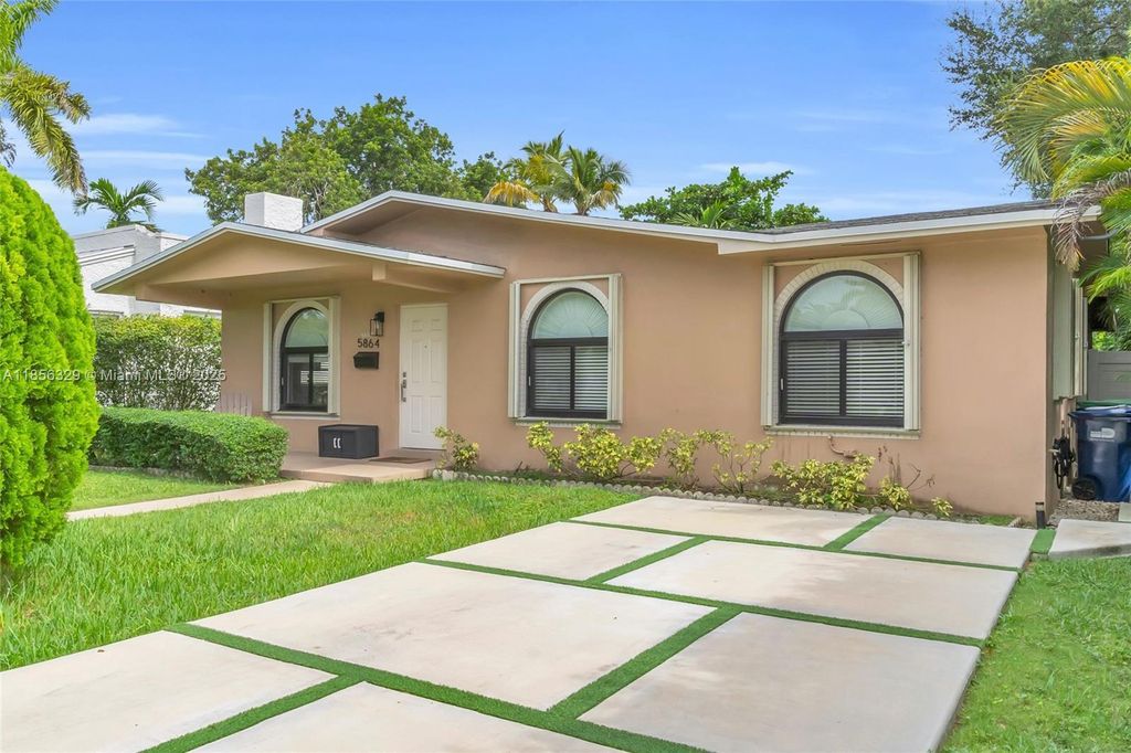 Property photo 2 of 30 <Alttext/>