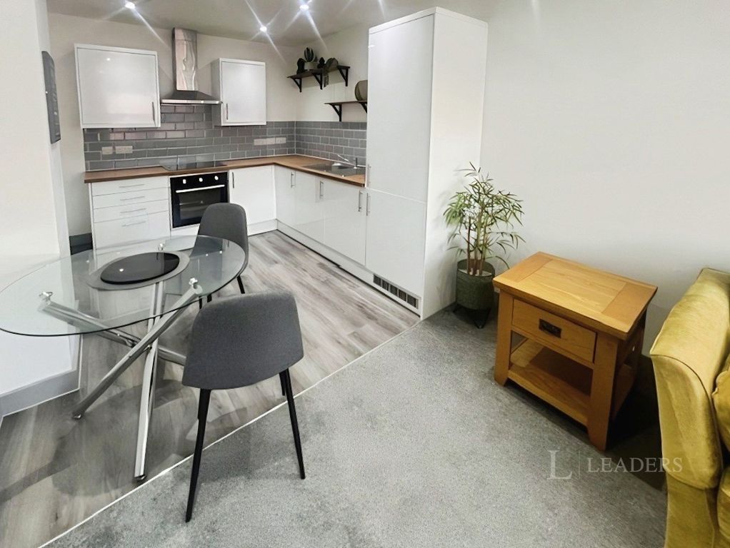 Property photo 3 of 7 Pbox-Img.Jpg