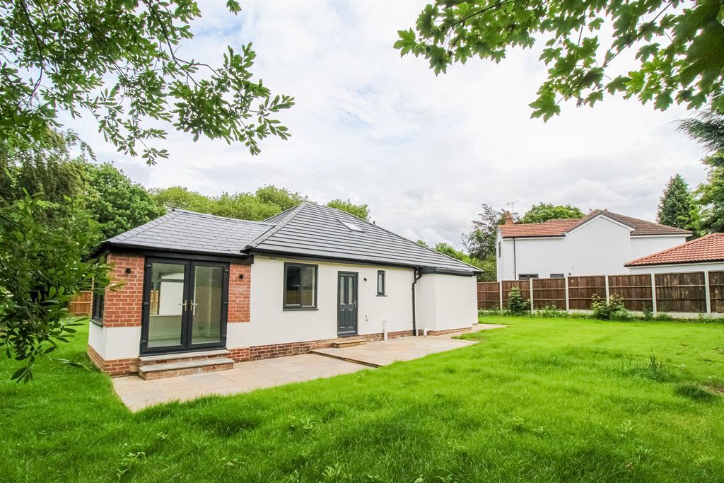 Property photo 3 of 23