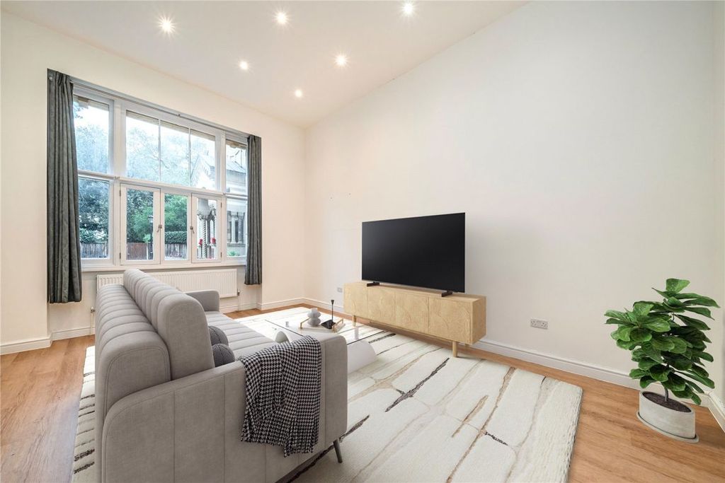 Property photo 2 of 5