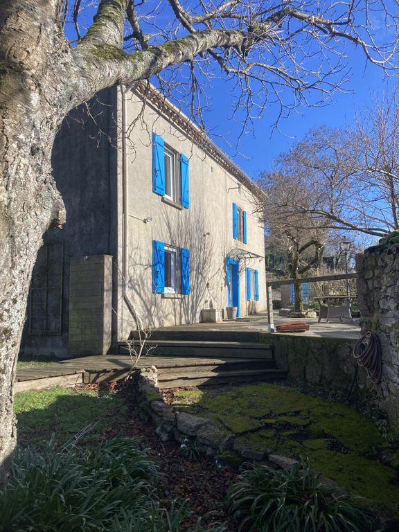 Property photo 1 of 31