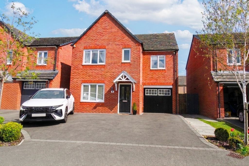 Property photo 1 of 27