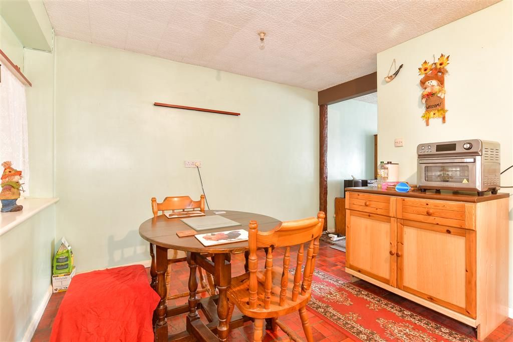 Property photo 2 of 12 Kitchen/Dining Area