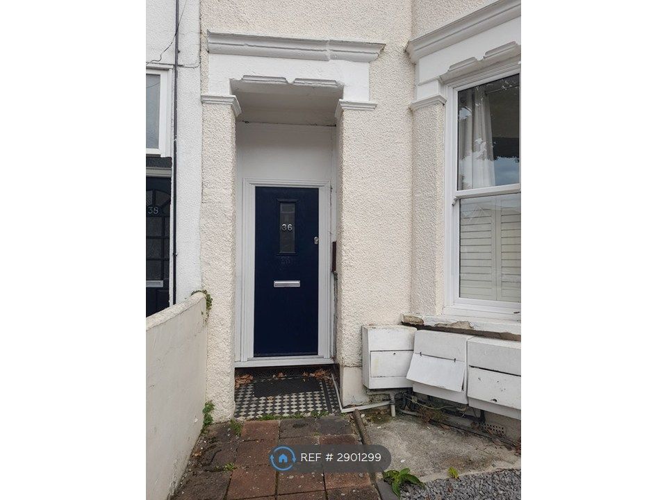 Property photo 1 of 12 Front Door