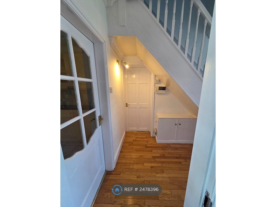 Property photo 3 of 29