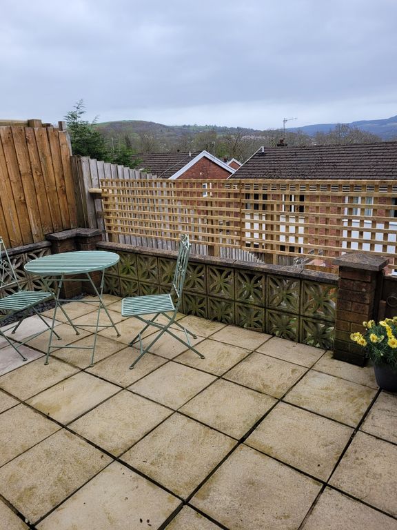 Property photo 3 of 7