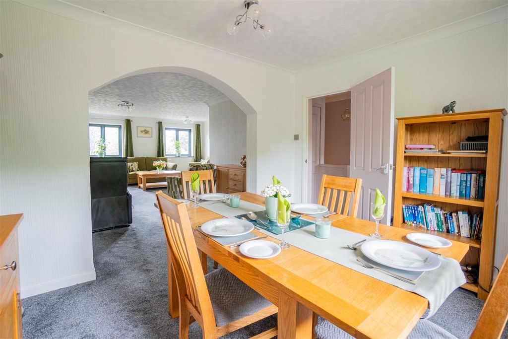Property photo 3 of 19 Woodstock Sy8 2Hp 020.Jpg