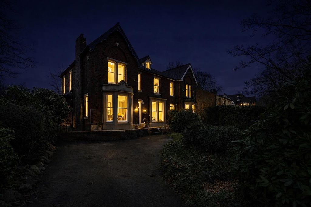 Property photo 1 of 76