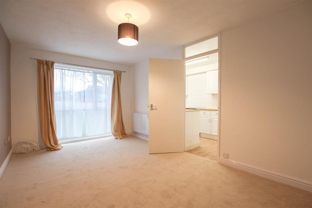 Property photo 3 of 9 Img_3011.Jpg