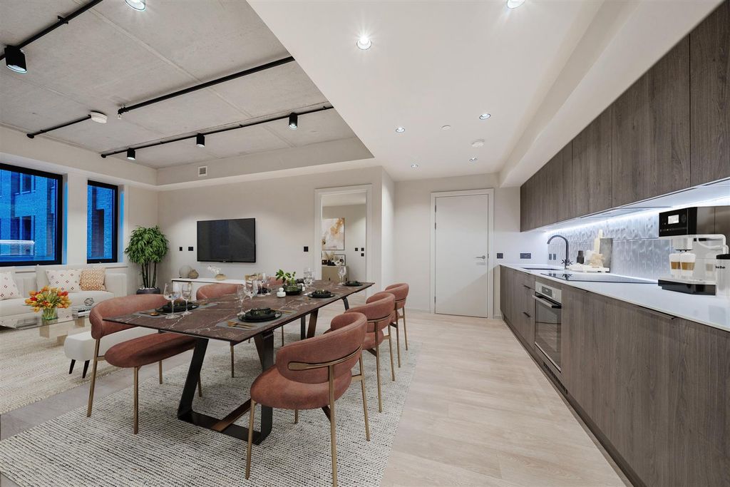 Property photo 2 of 10 1387480-3-6938491456253.Jpg