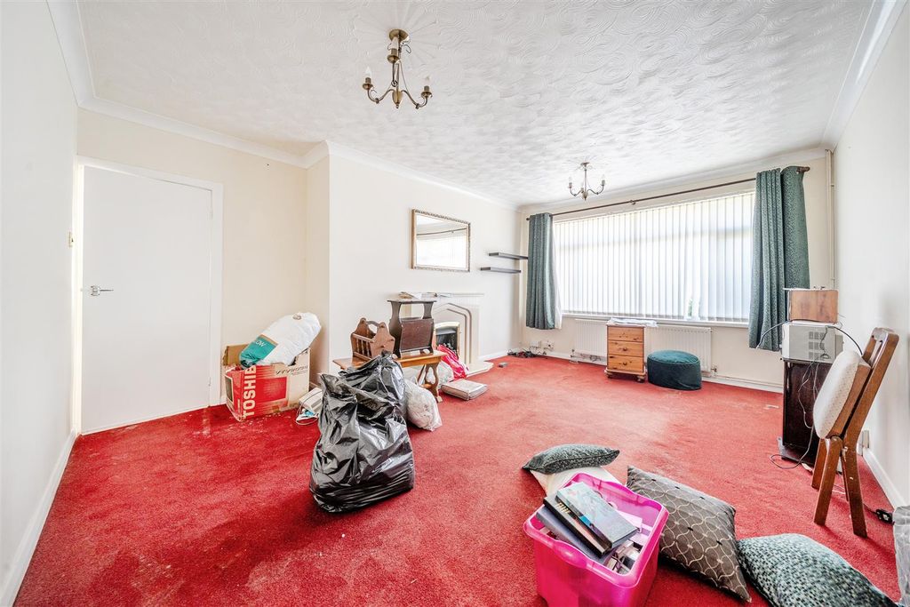 Property photo 2 of 14 1343196-8-68A72F59d50E2.Jpg