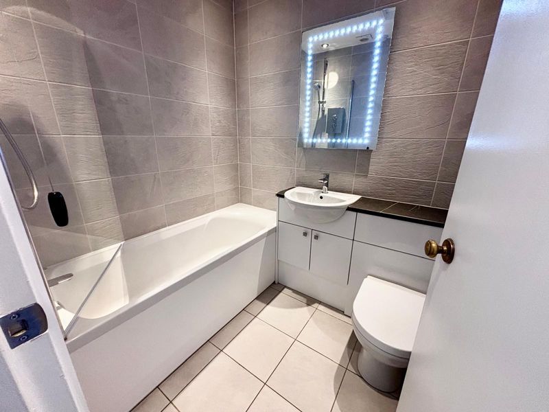 Property photo 3 of 8 Bathroom