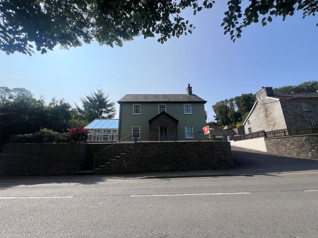 Property photo 1 of 49