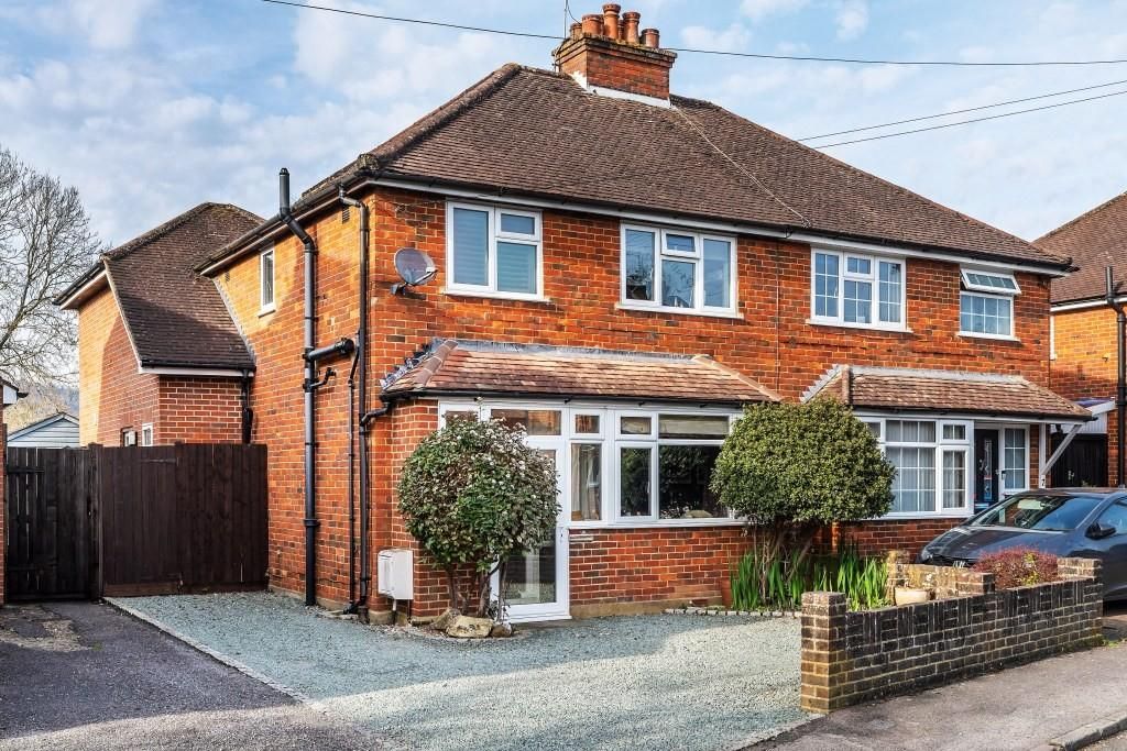 Property photo 1 of 17 5-Oakdene-Close-37.Jpg