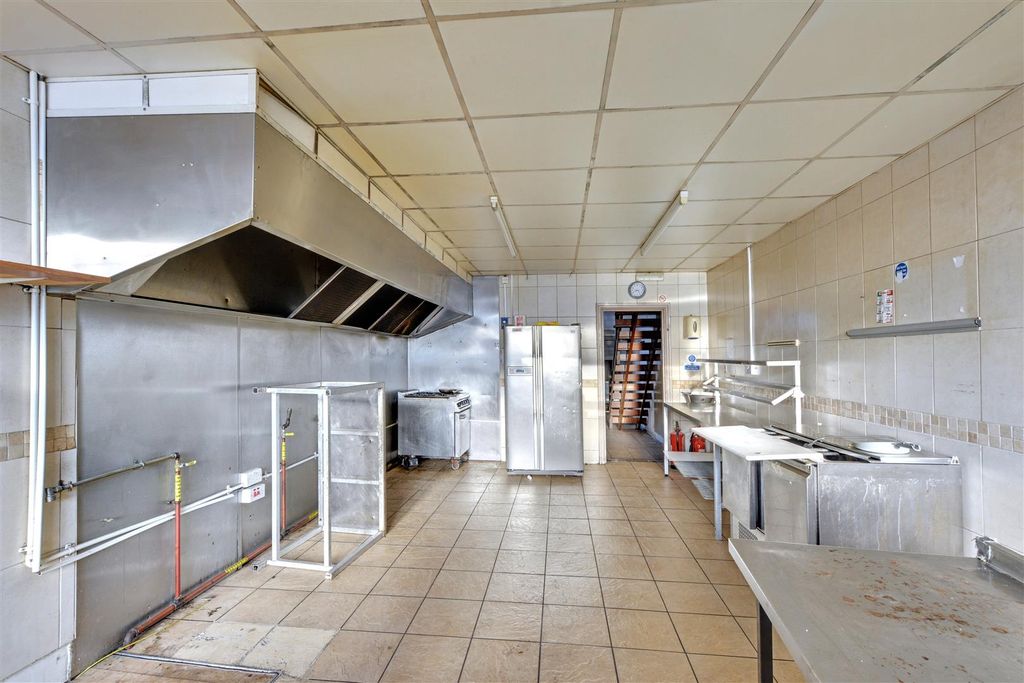 Property photo 3 of 24 Main Shop_6.Jpeg