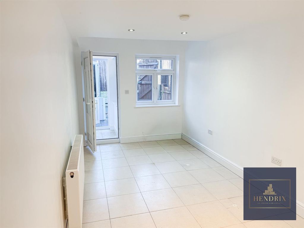 Property photo 1 of 9 Img_3056.Jpg