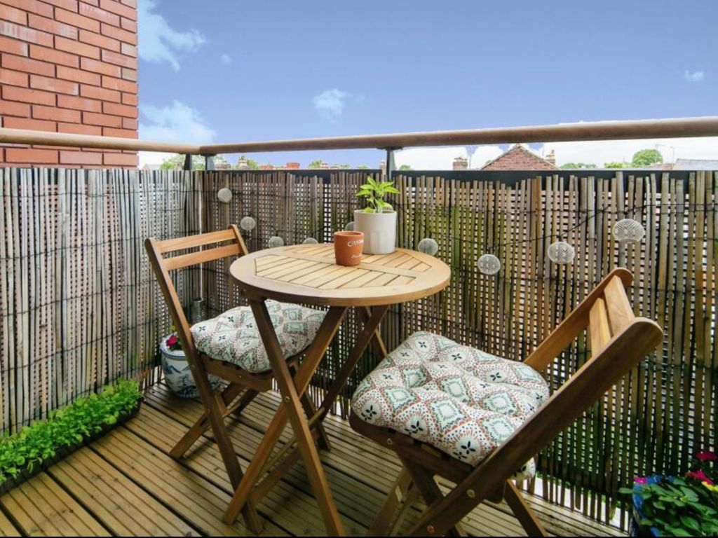 Property photo 3 of 7