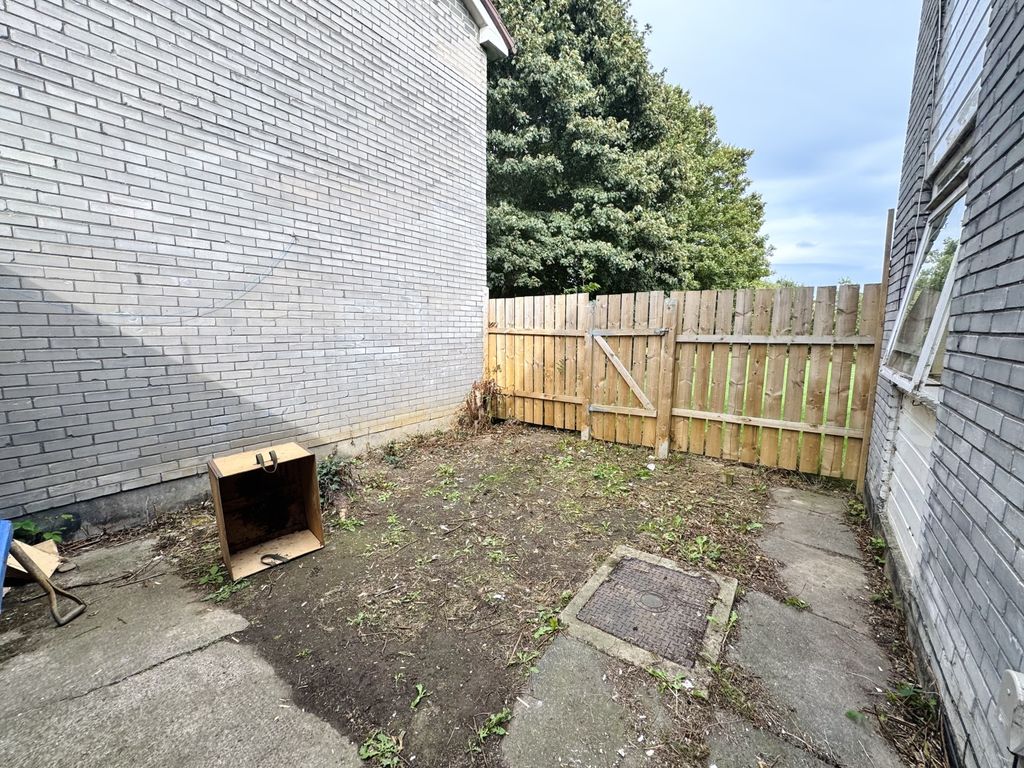 Property photo 2 of 14 Img_5875
