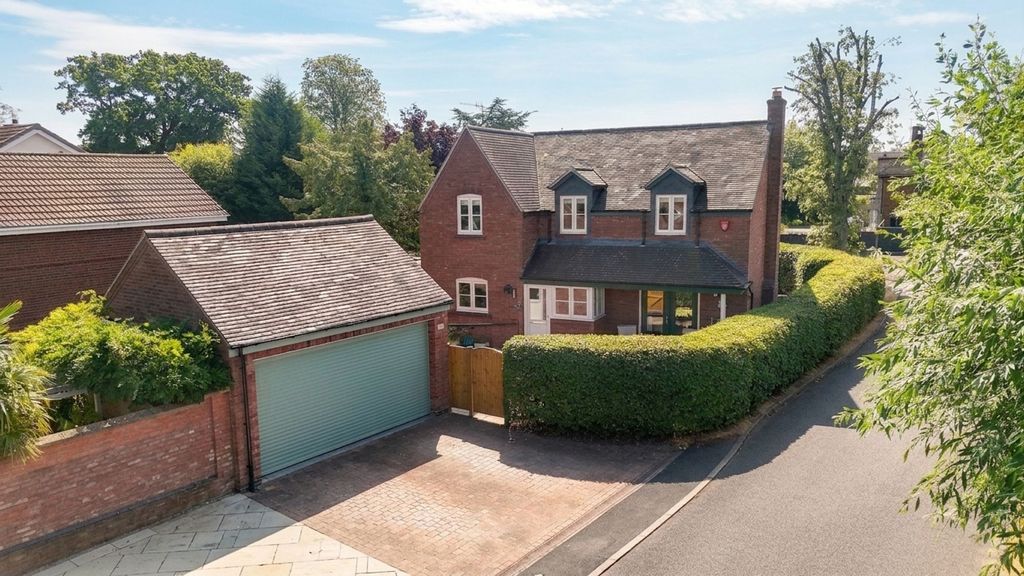 Property photo 1 of 37