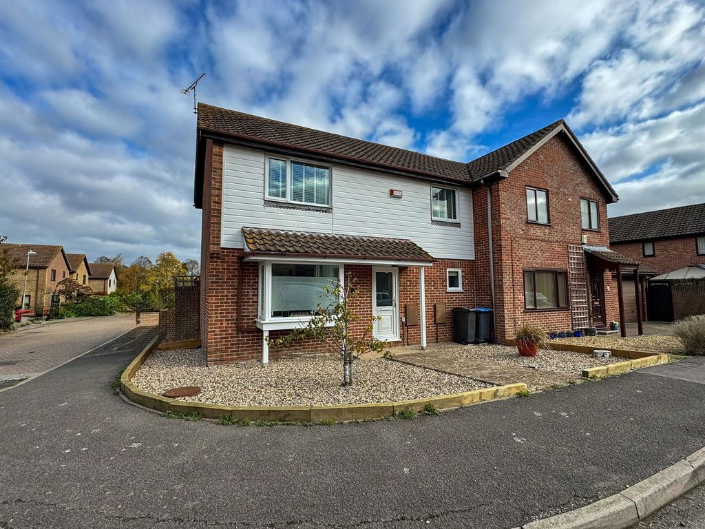 Property photo 1 of 11