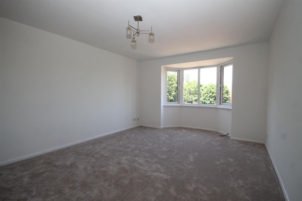 Property photo 2 of 14 Img_5679.Jpg