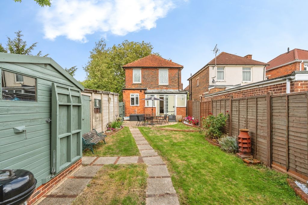 Property photo 2 of 17 Pbox-Img.Jpg