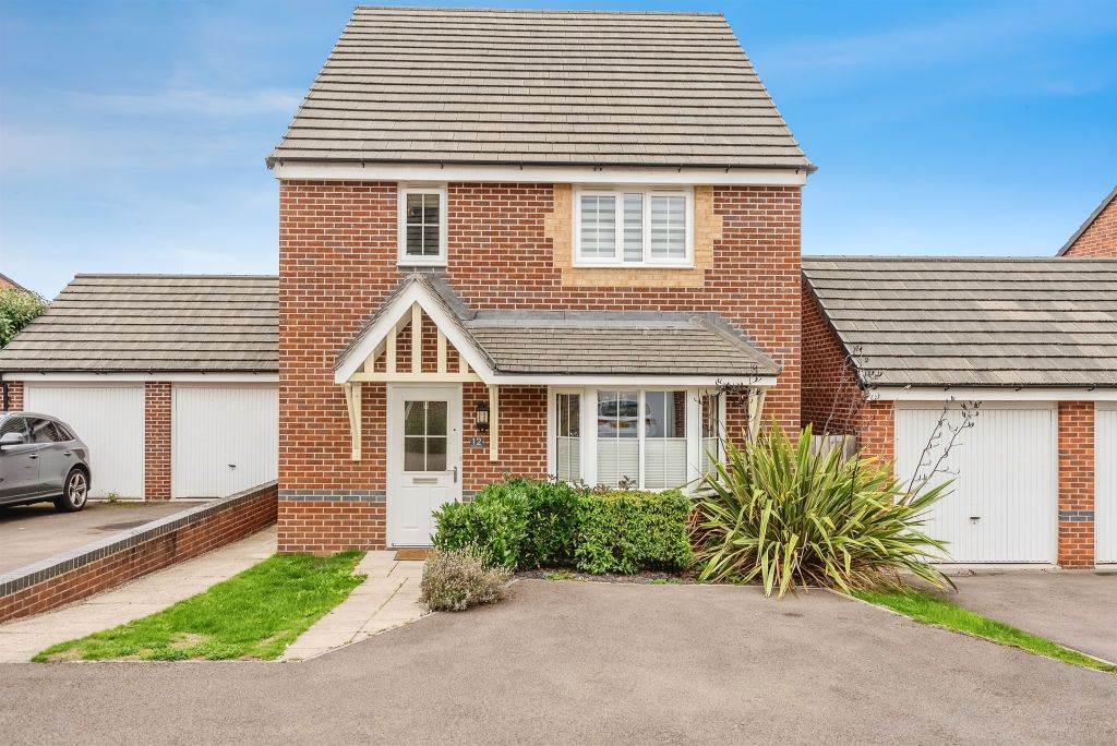 Property photo 1 of 17