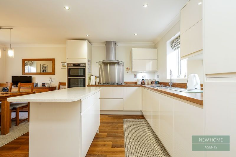 Property photo 2 of 23 Photo 14