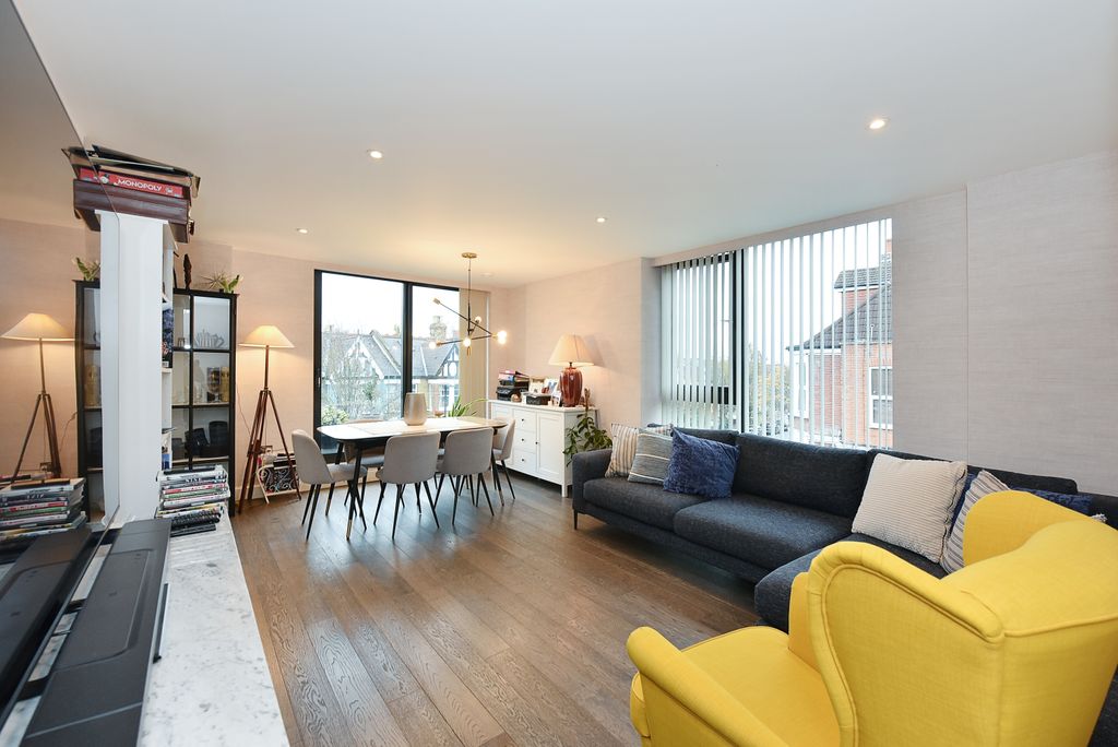 Property photo 3 of 15