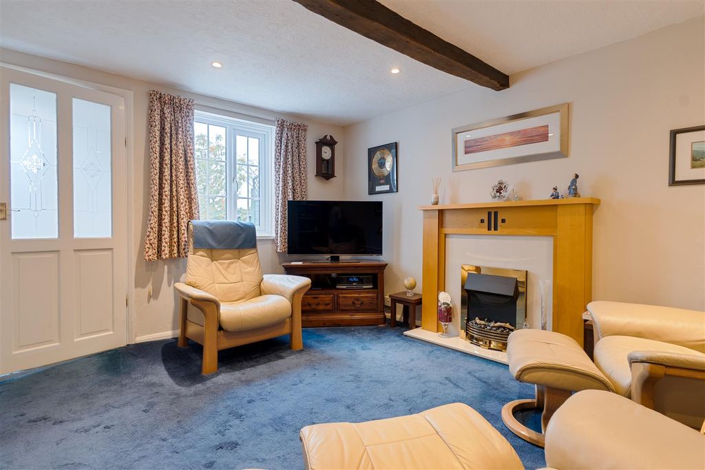 Property photo 3 of 16 Dsc01529-Edit.Jpg