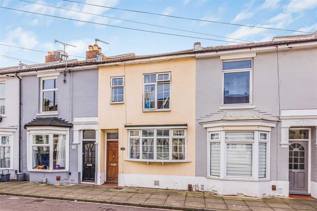 Property photo 1 of 14 153 Landguard Road, Southsea-Small-Porticomarketin