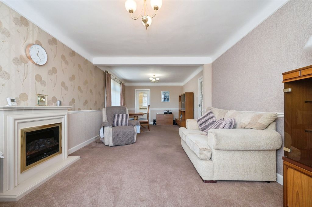 Property photo 2 of 14 Picture No. 29
