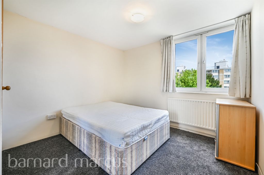 Additional image 5 of 3 bed flat for saleWinterfold Close, London SW19