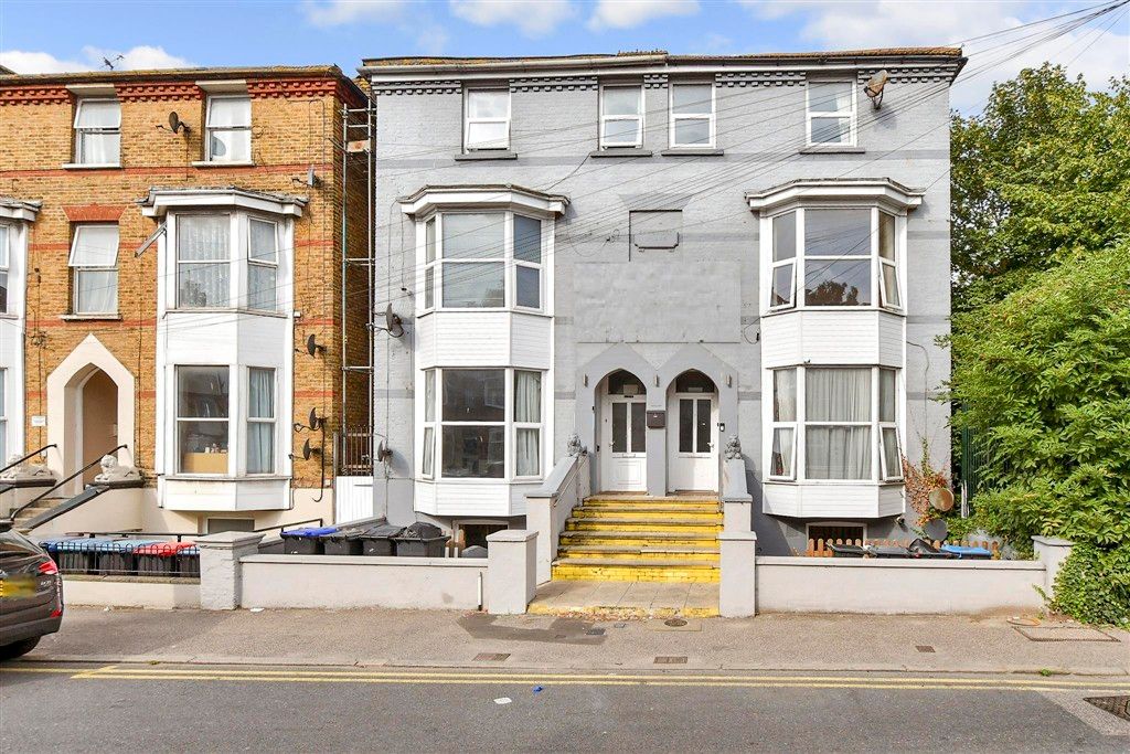 Property photo 1 of 11 External (Web) - Yes