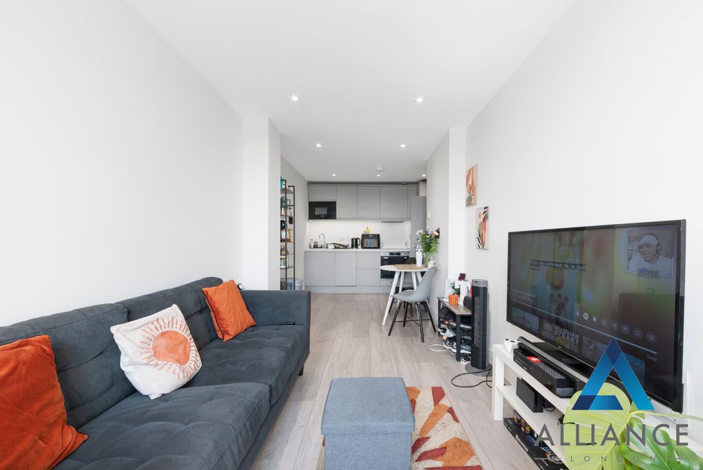 Property photo 2 of 7