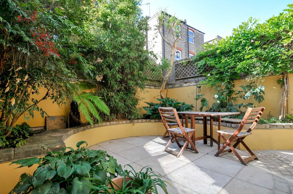 Property photo 3 of 21 1B.Jpg