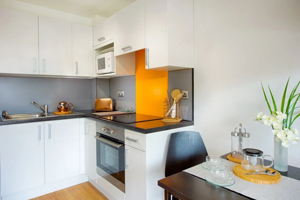 Property photo 2 of 5 Kitchen