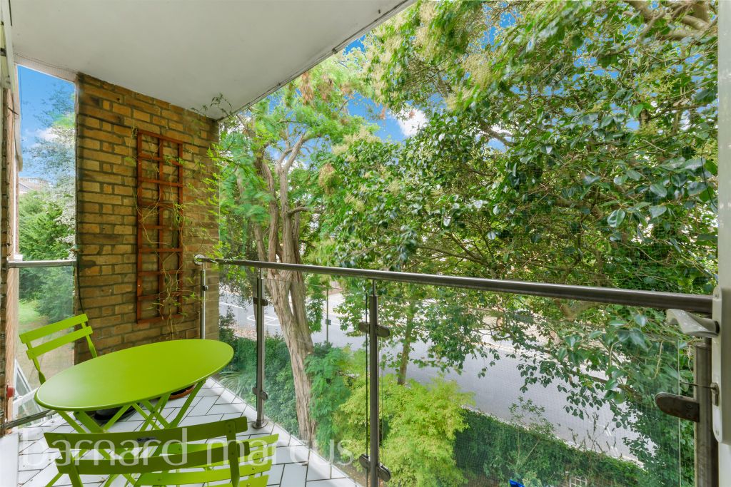 Property photo 3 of 10