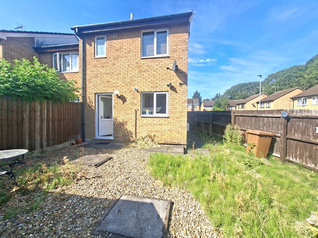 Property photo 1 of 11