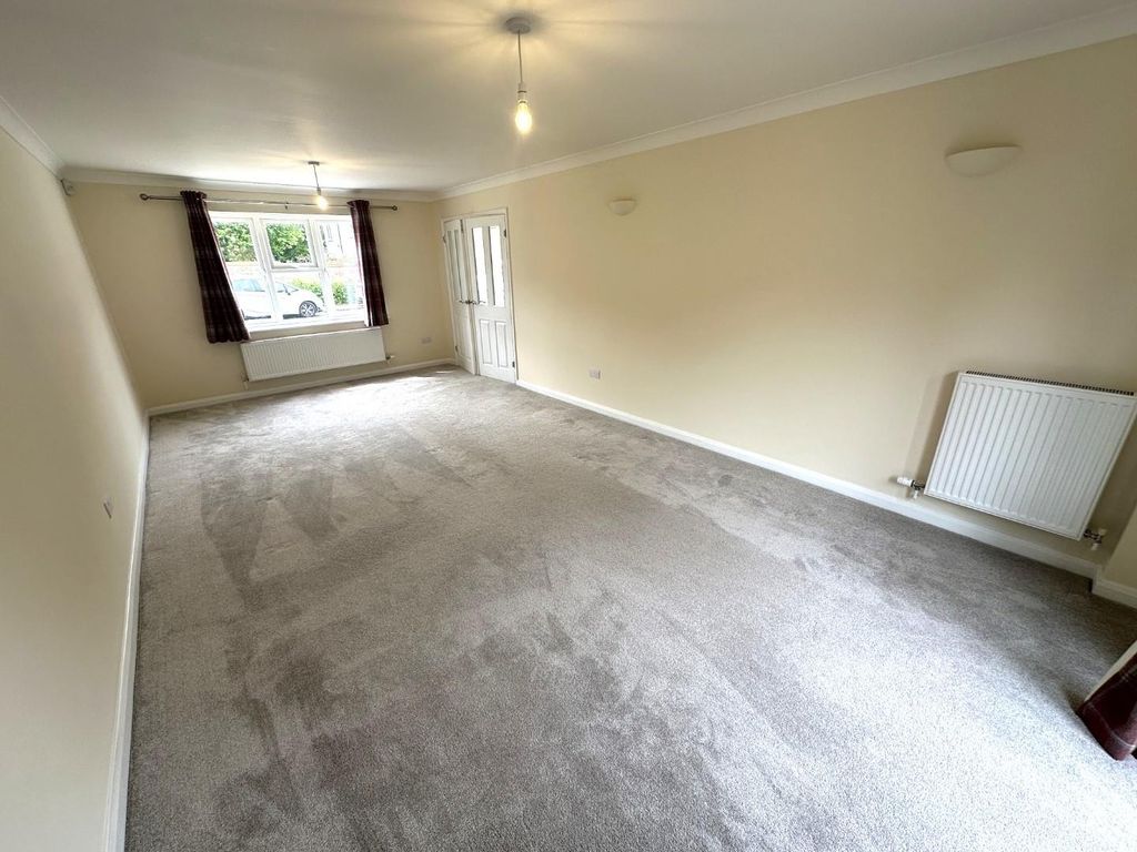 Property photo 2 of 13 Img_1517.Jpg