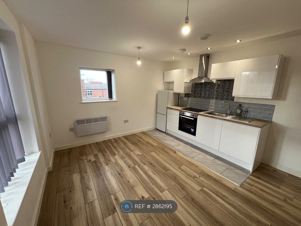 Property photo 2 of 9