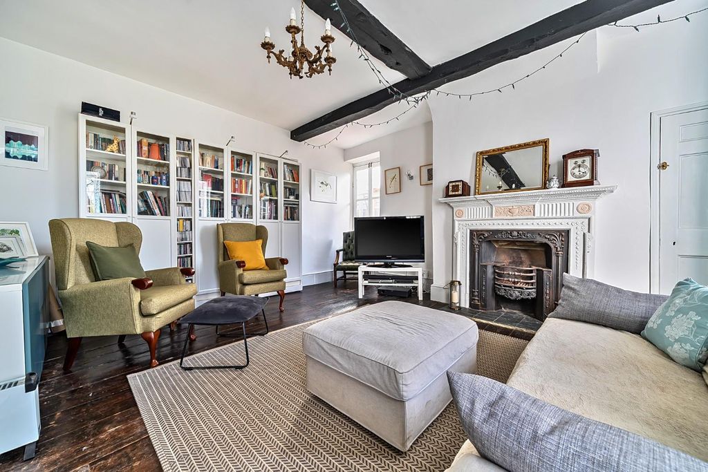 Property photo 3 of 24 1418713-18-69A5Dd90Da563.Jpg