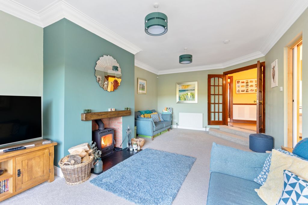 Property photo 3 of 39 Property Image 3