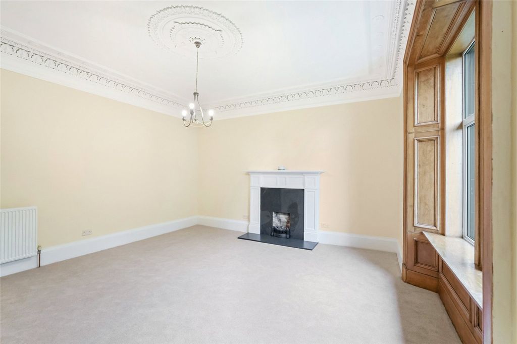 Property photo 3 of 21 Picture No. 17