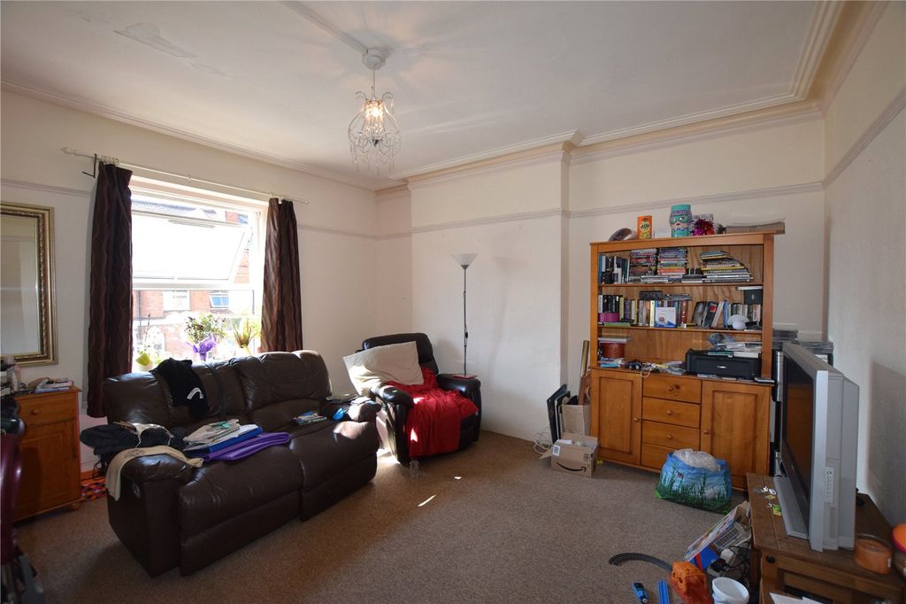 Property photo 2 of 6 Picture No. 09